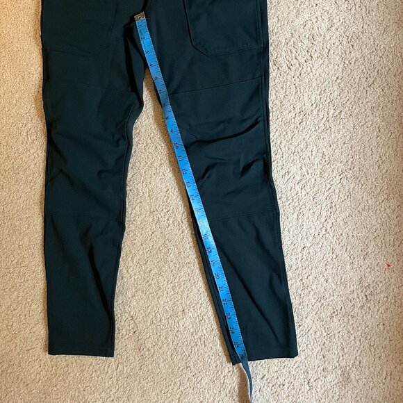 Carhartt *Force* Utility Knit Legging | Ink Green | XS Short (0/2) | Mid-Rise - Picture 4 of 13
